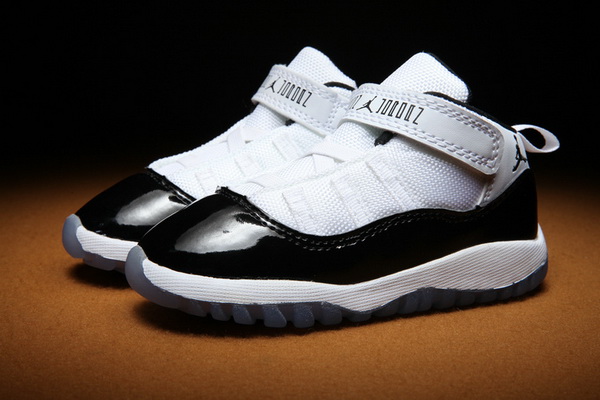 Air Jordan 11 Little Kids shoes--036